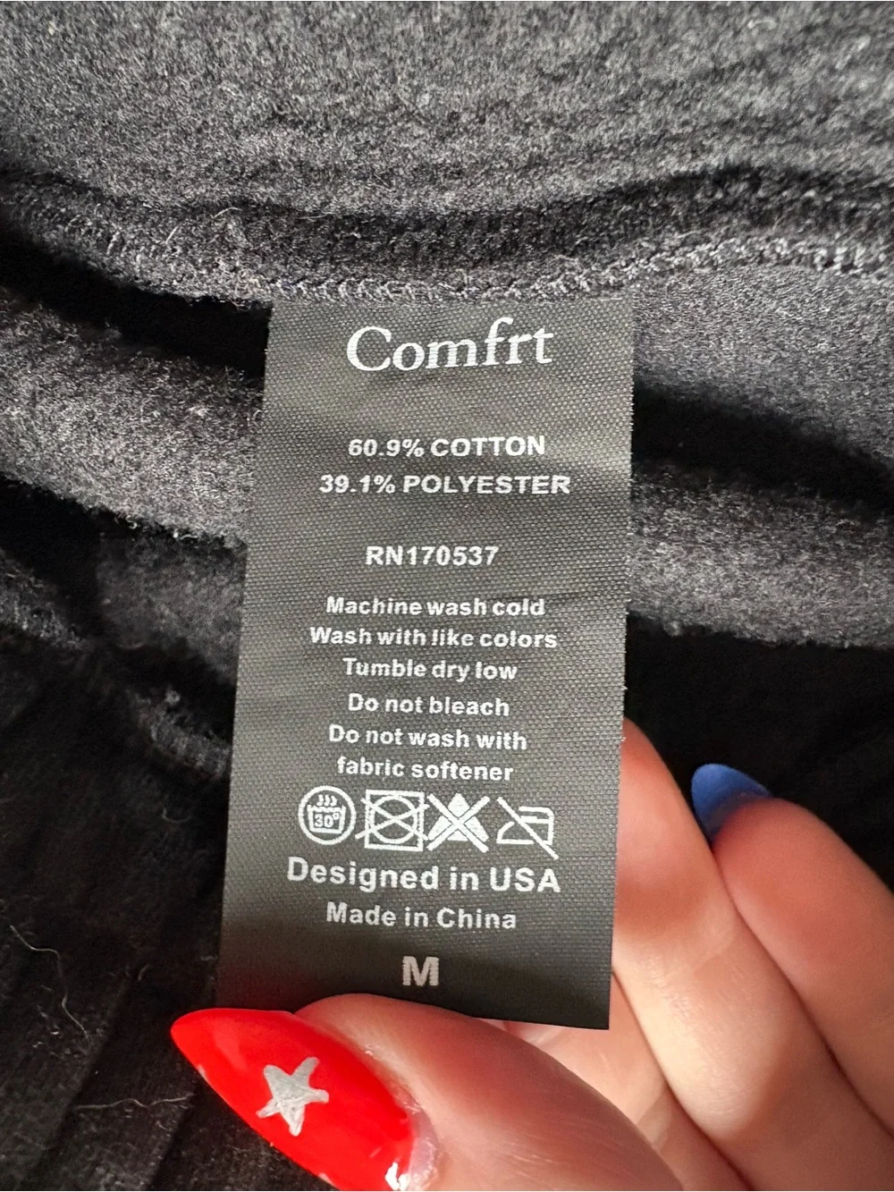 Women’s black Comfrt Signature sweatpants